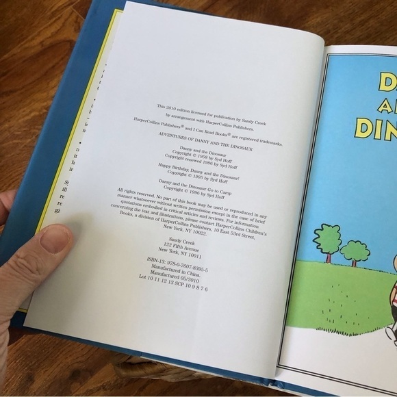 I can Read! Adventures of Danny the Dinosaur - Picture 2 of 6